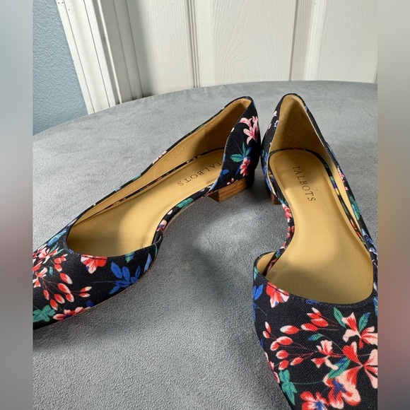 Talbots Edison Botanical Floral Pointed Toe Flats Womens Size 7 - Picture 4 of 8
